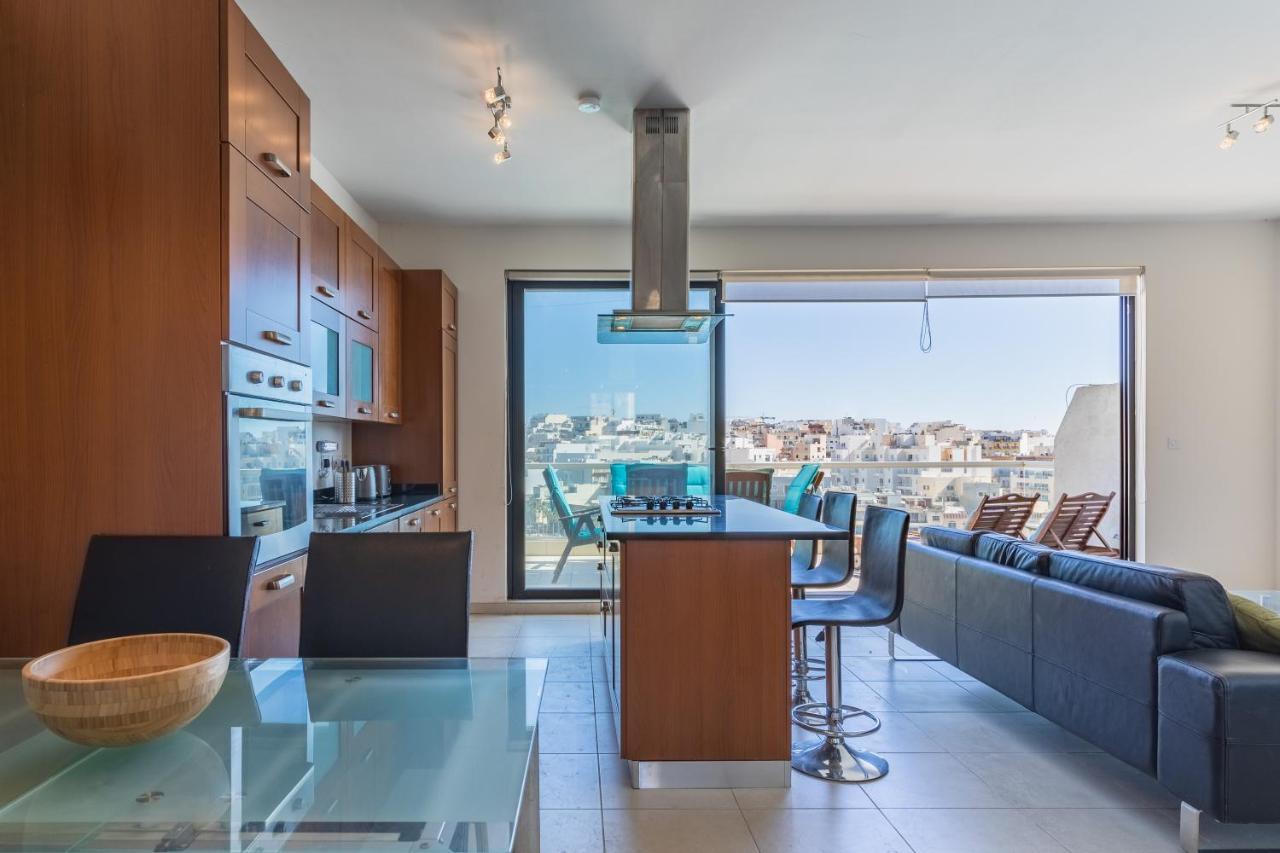 Gorgeous Two Bedroom Sea View In Marsascala Marsaskala Kültér fotó